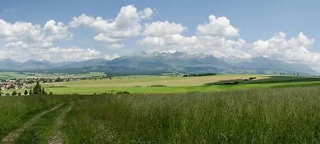 Rhea Ważec